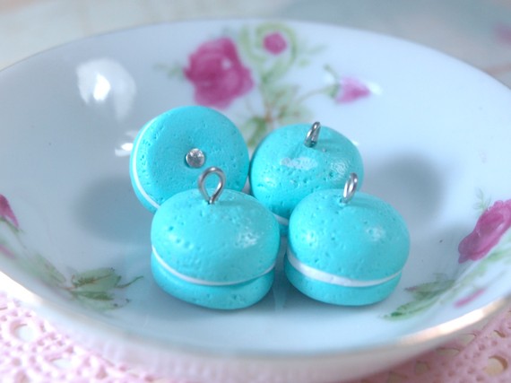 4pcs French Macaroons - Blue