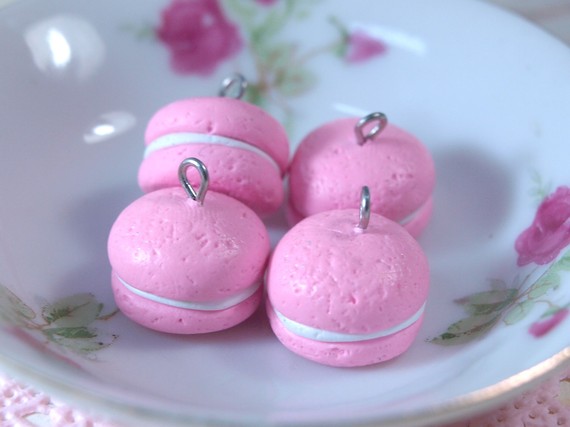 4pcs French Macaroons - Pink