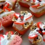 4pcs Cake Fun Charms - Hear..