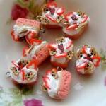 4pcs Cake Fun Charms - Hear..